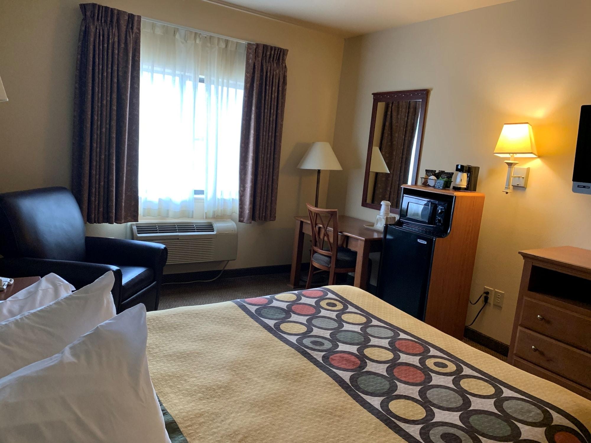 Super 8 By Wyndham Perryville Exterior photo
