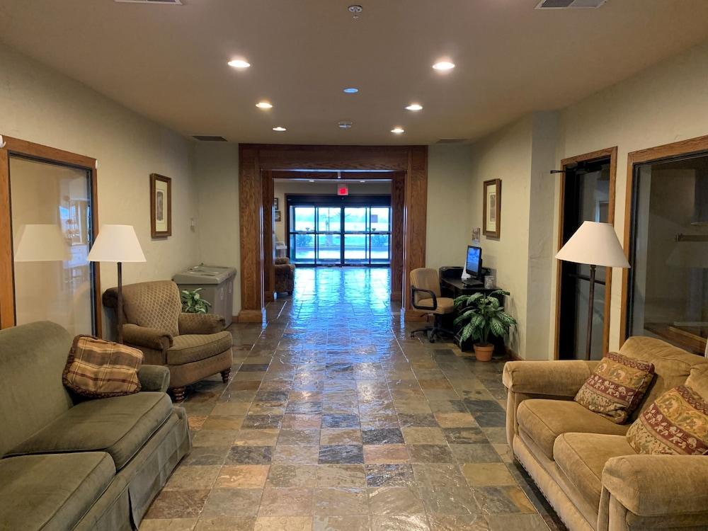 Super 8 By Wyndham Perryville Exterior photo