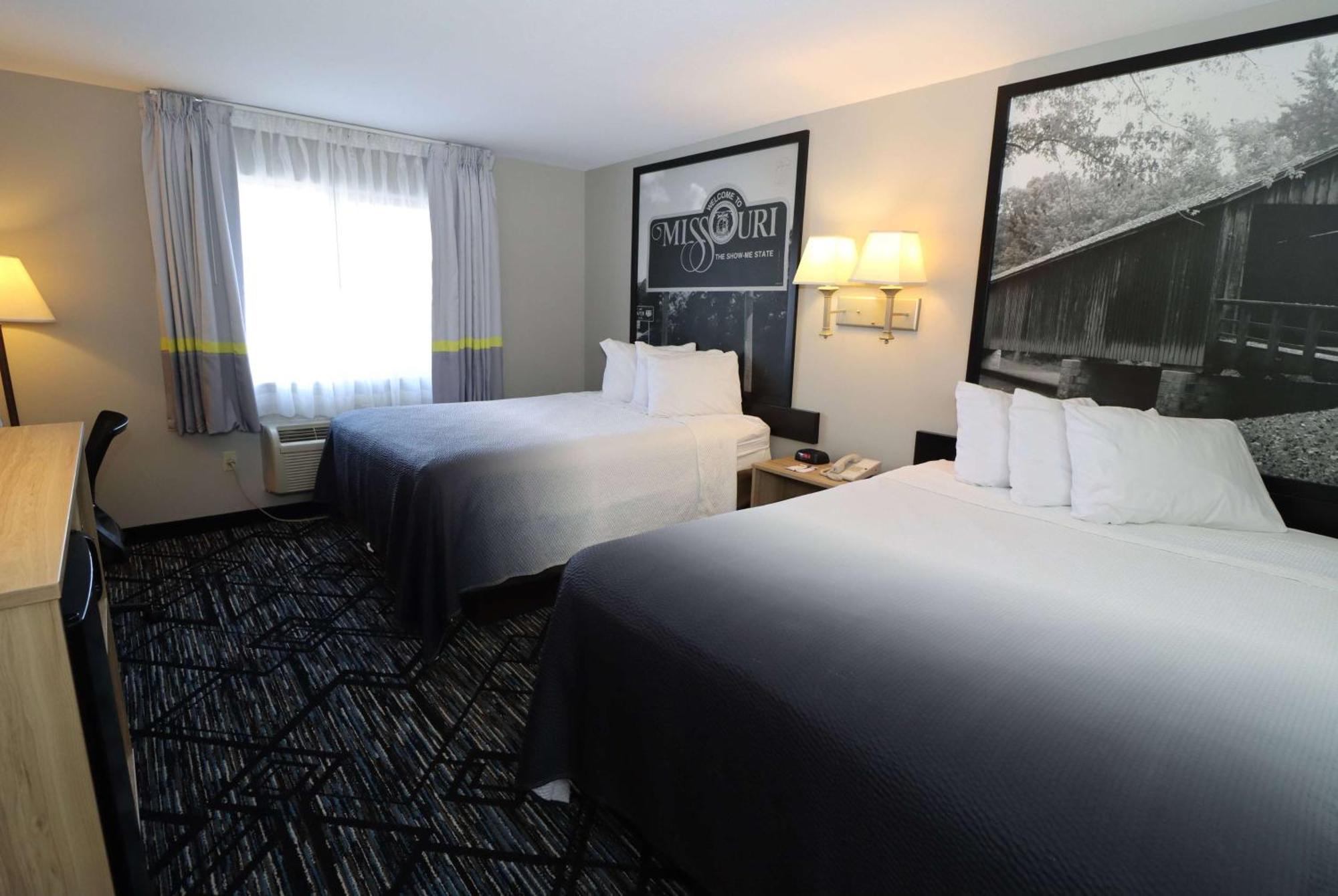 Super 8 By Wyndham Perryville Exterior photo